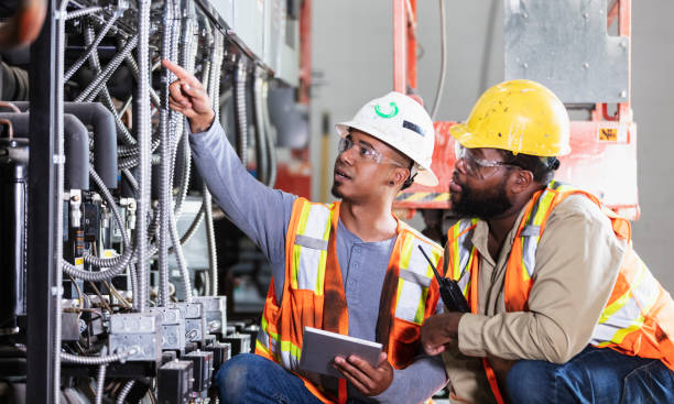 Best Licensed Electrician  in Romeovle, IL